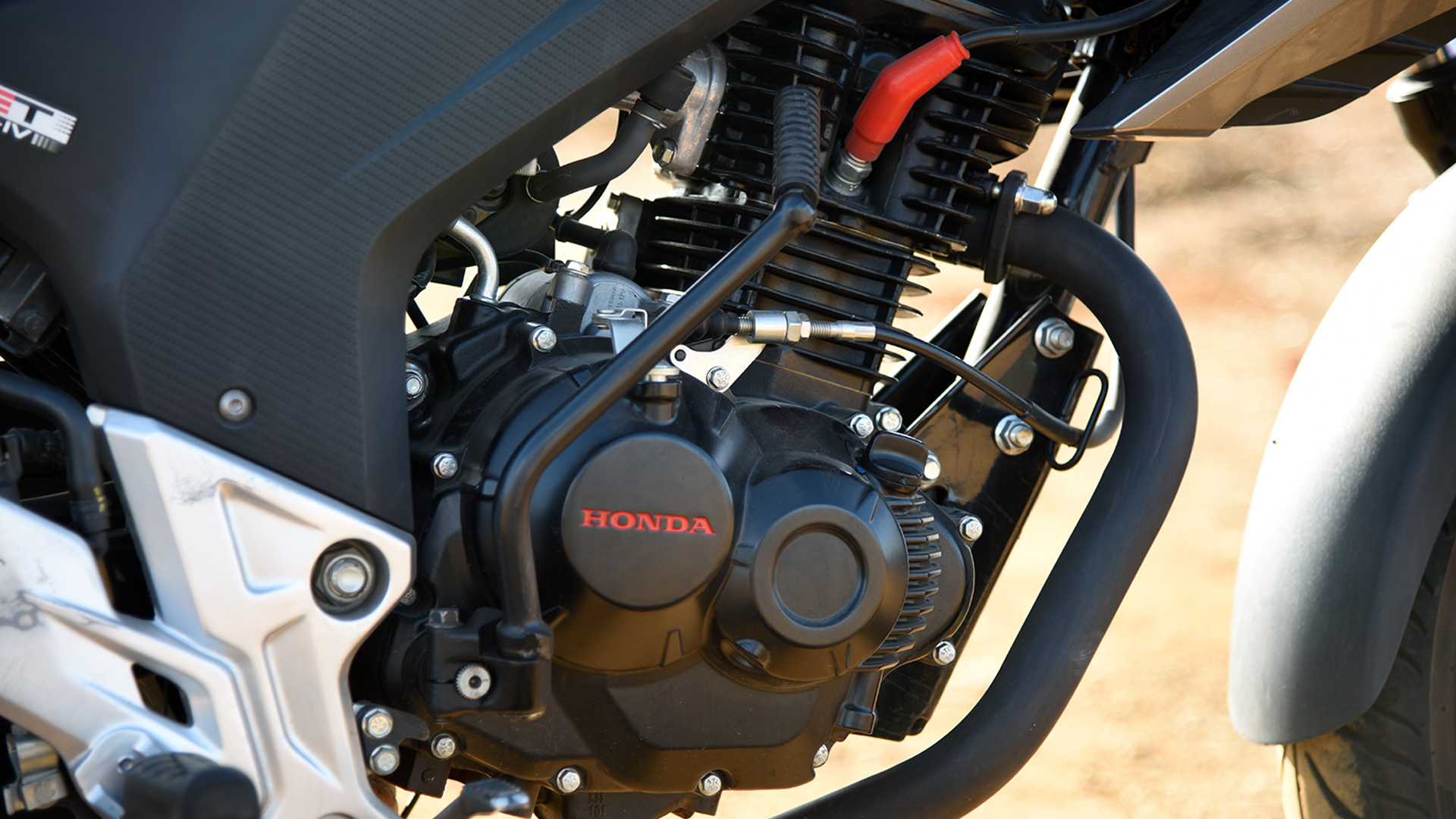 Honda CB Hornet 160R 2016 CBS